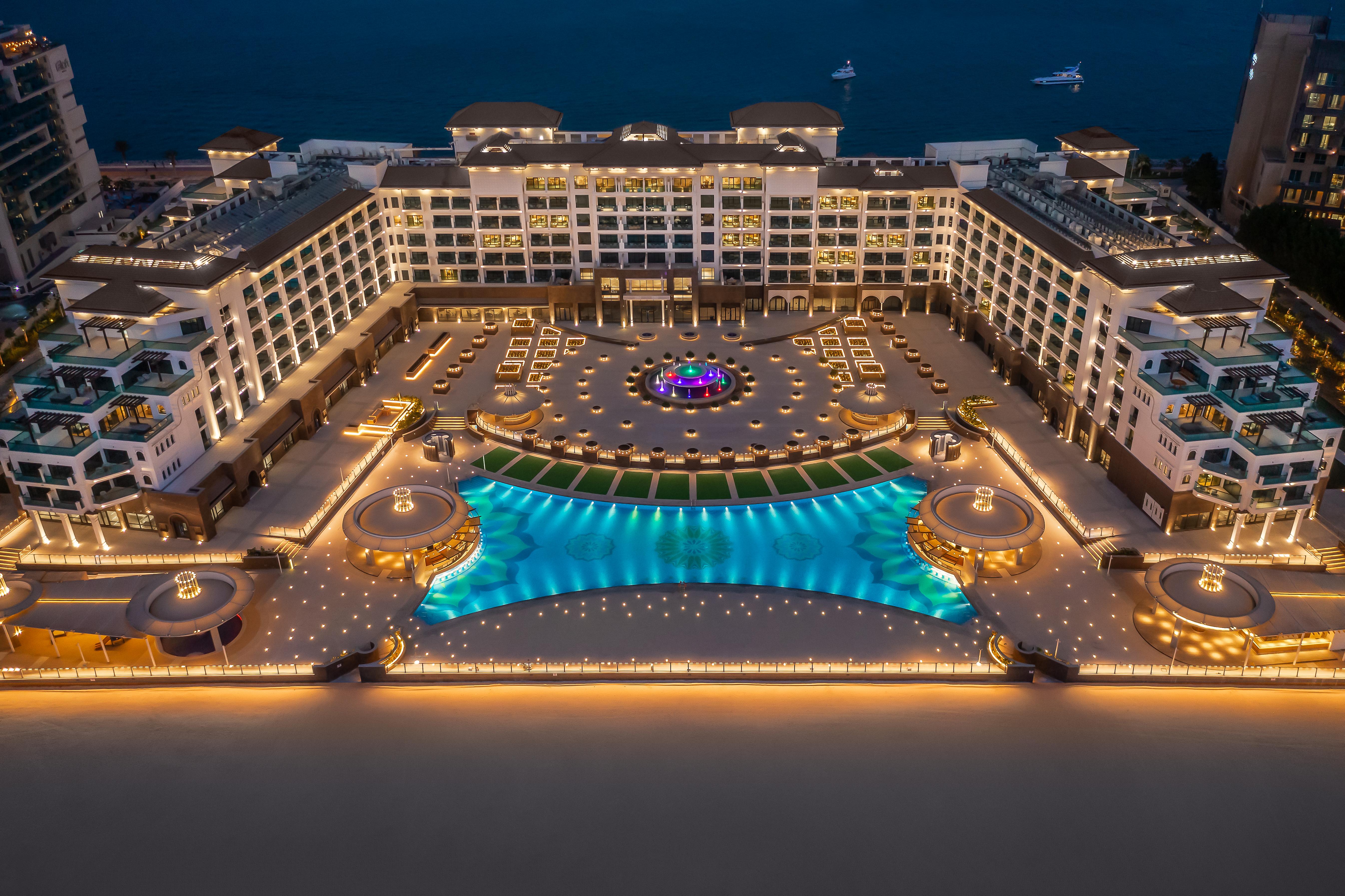 Курортный комплекс Taj Exotica & Spa, The Palm, 5*